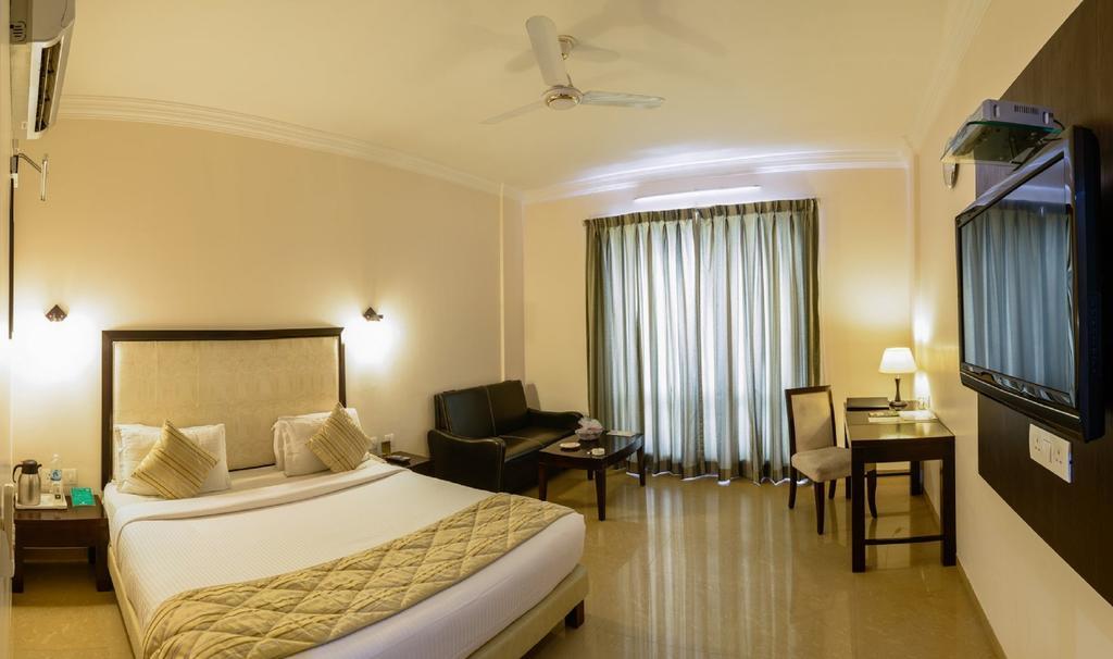 Quality Inn Palms Gāndhīdhām Стая снимка